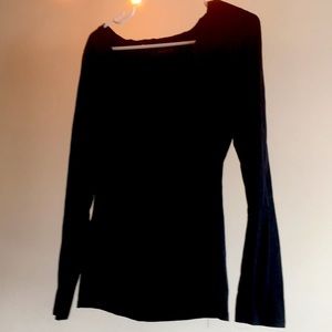 Long sleeved black v neck